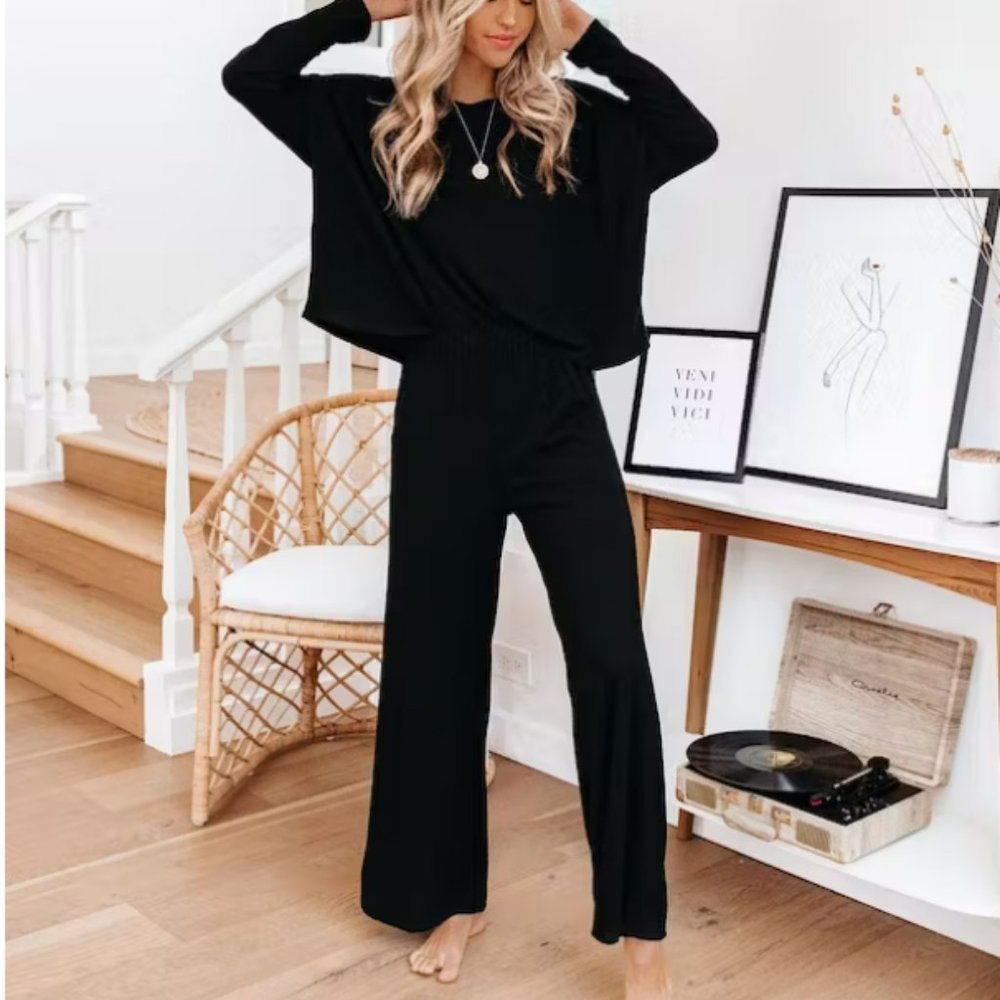 | vici • crack of dawn black knit wide leg pant • small |